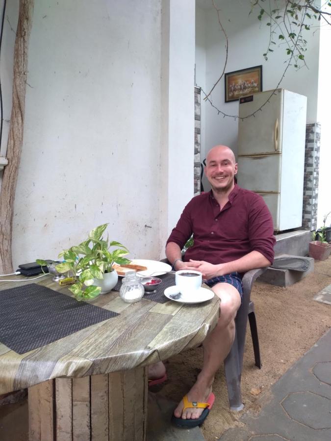 Bluray Beach Apartment Negombo Luaran gambar